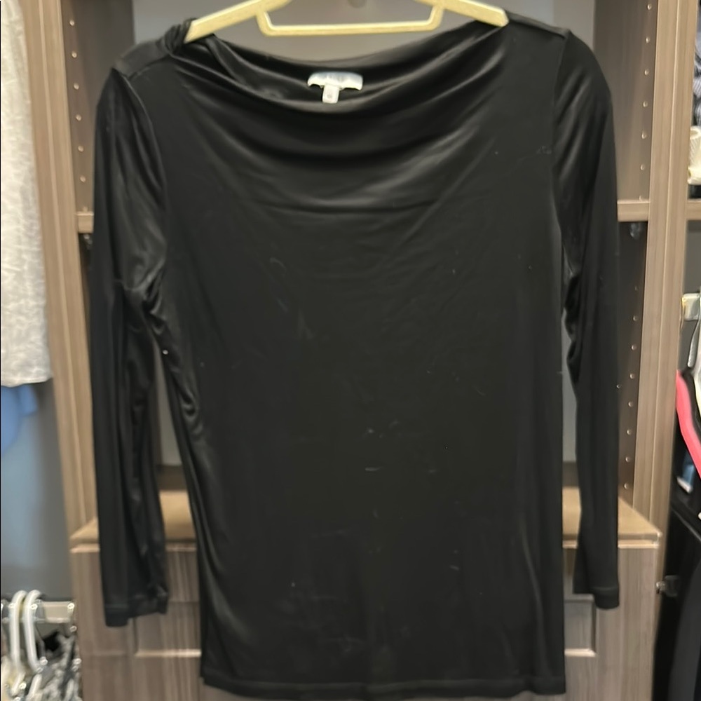 Reid’s xs Elegant Black Long Sleeve Top